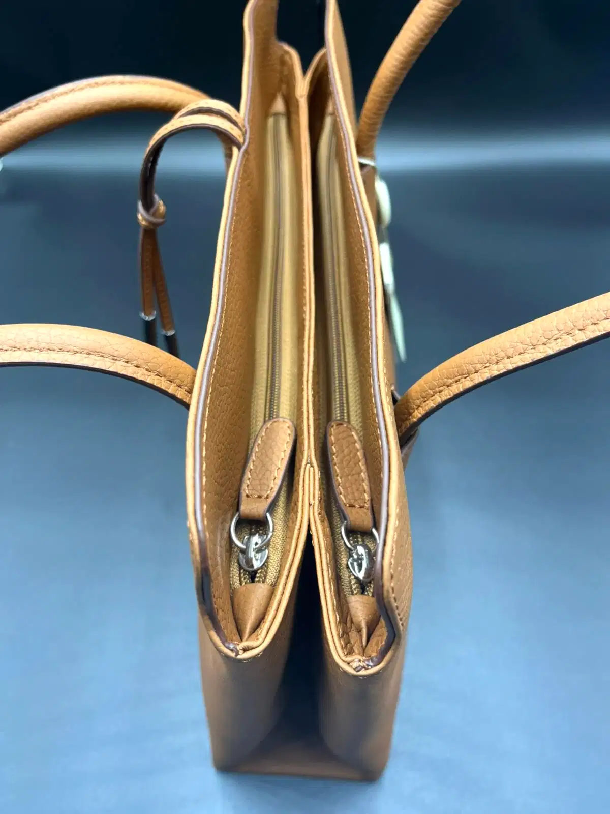 La moda Omuz Askılı Hakiki Deri Kadın Çantası