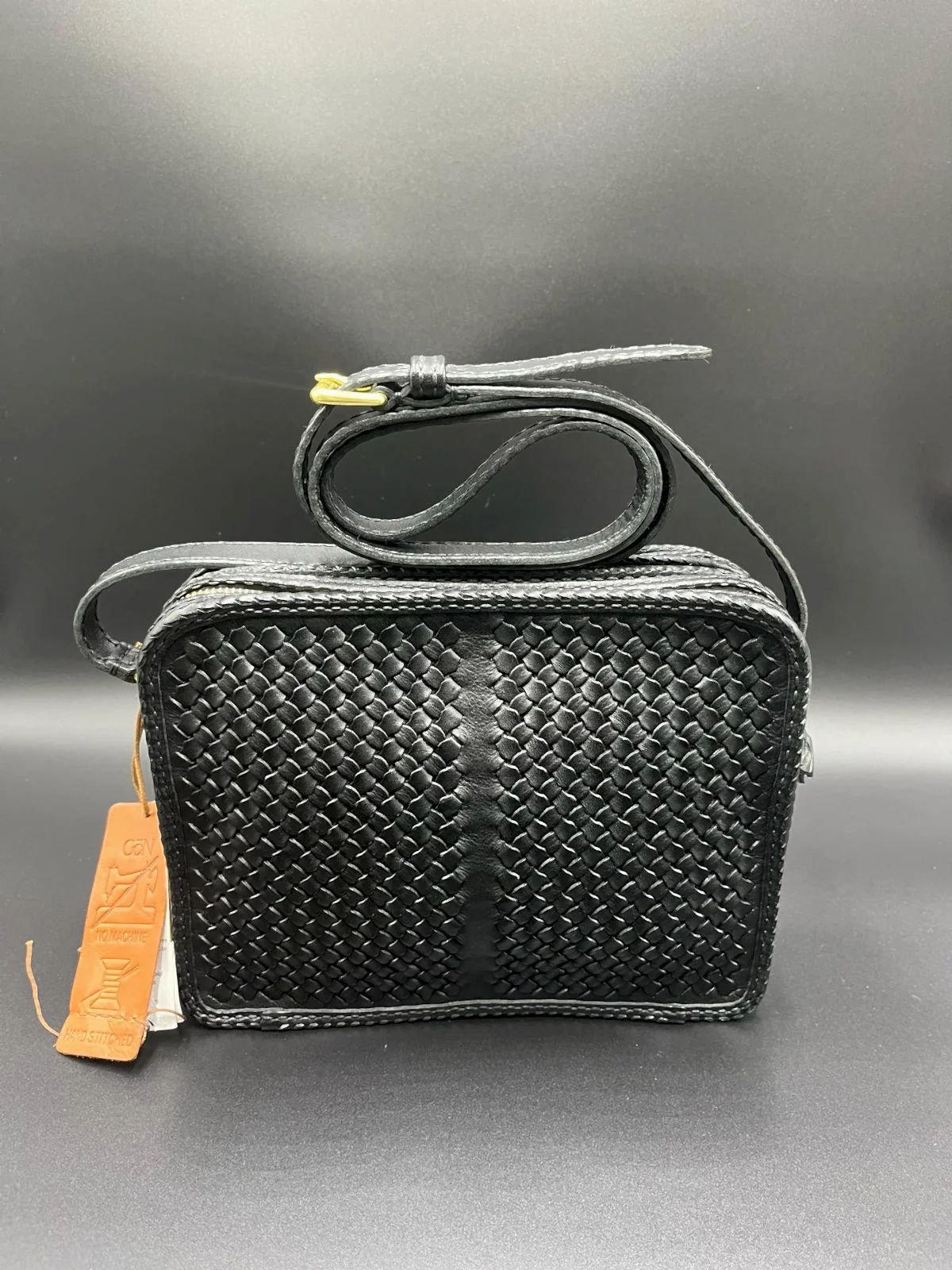 Gön Çapraz Askılı Hakiki Deri Kadın Çantası 