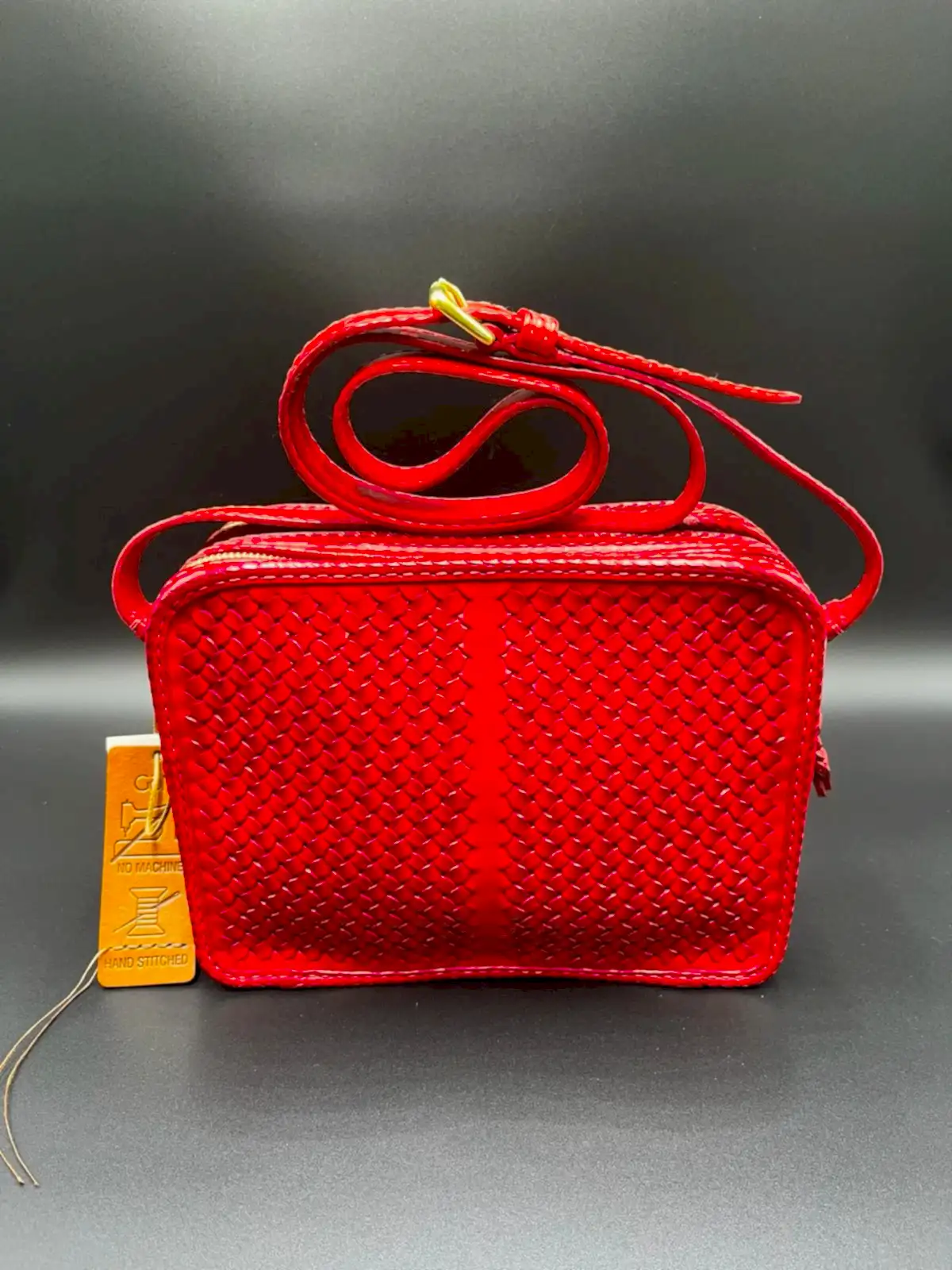 Gön Çapraz Askılı Hakiki Deri Kadın Çantası 